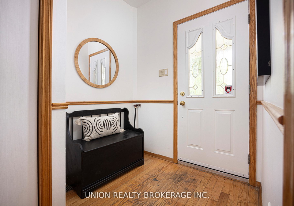 9-elmer-avenue-toronto-ontario-e13102554