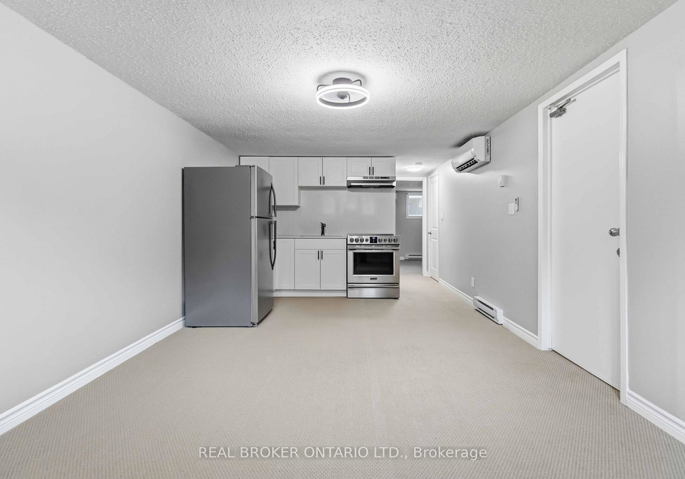 1306-valley-drive-oshawa-ontario-e13102896