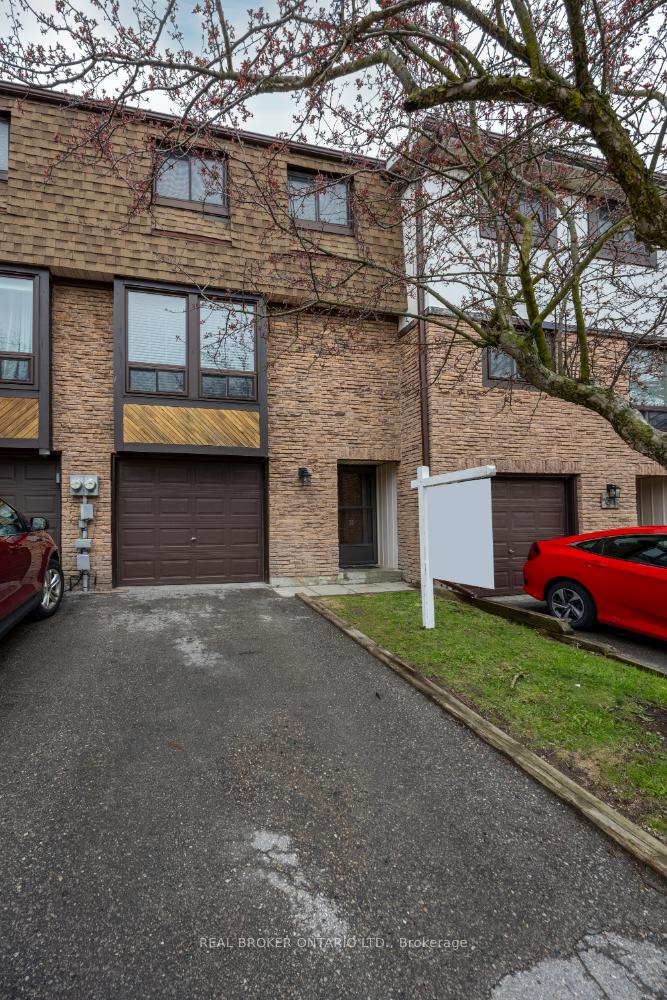 220-ormond-drive-oshawa-ontario-e13103640