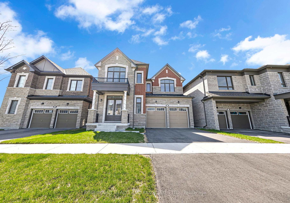 1423-swallowtail-lane-pickering-ontario-e13103714