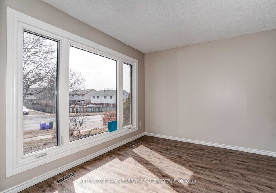 1296-cherrydown-drive-oshawa-ontario-e13104326