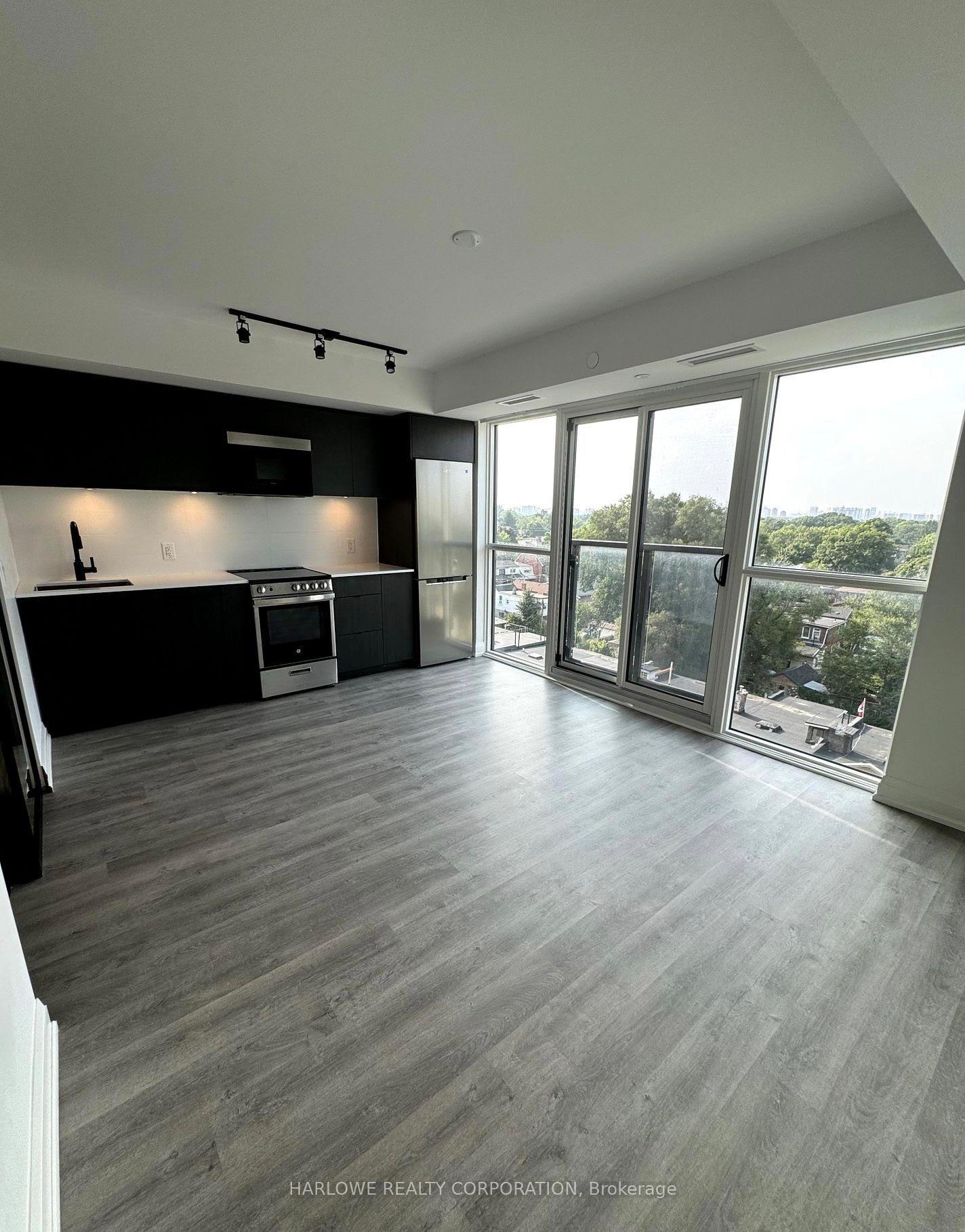 2369-danforth-avenue-toronto-ontario-e13104566