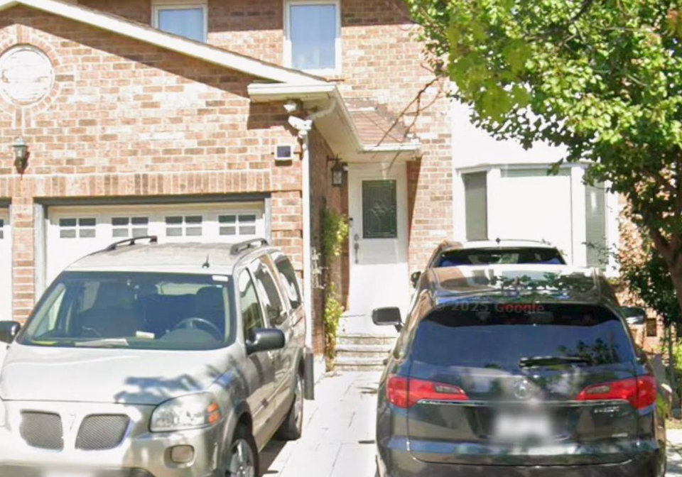 532-b-lightfoot-place-pickering-ontario-e13105302