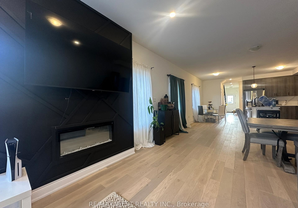 131-guelph-street-oshawa-ontario-e13105420