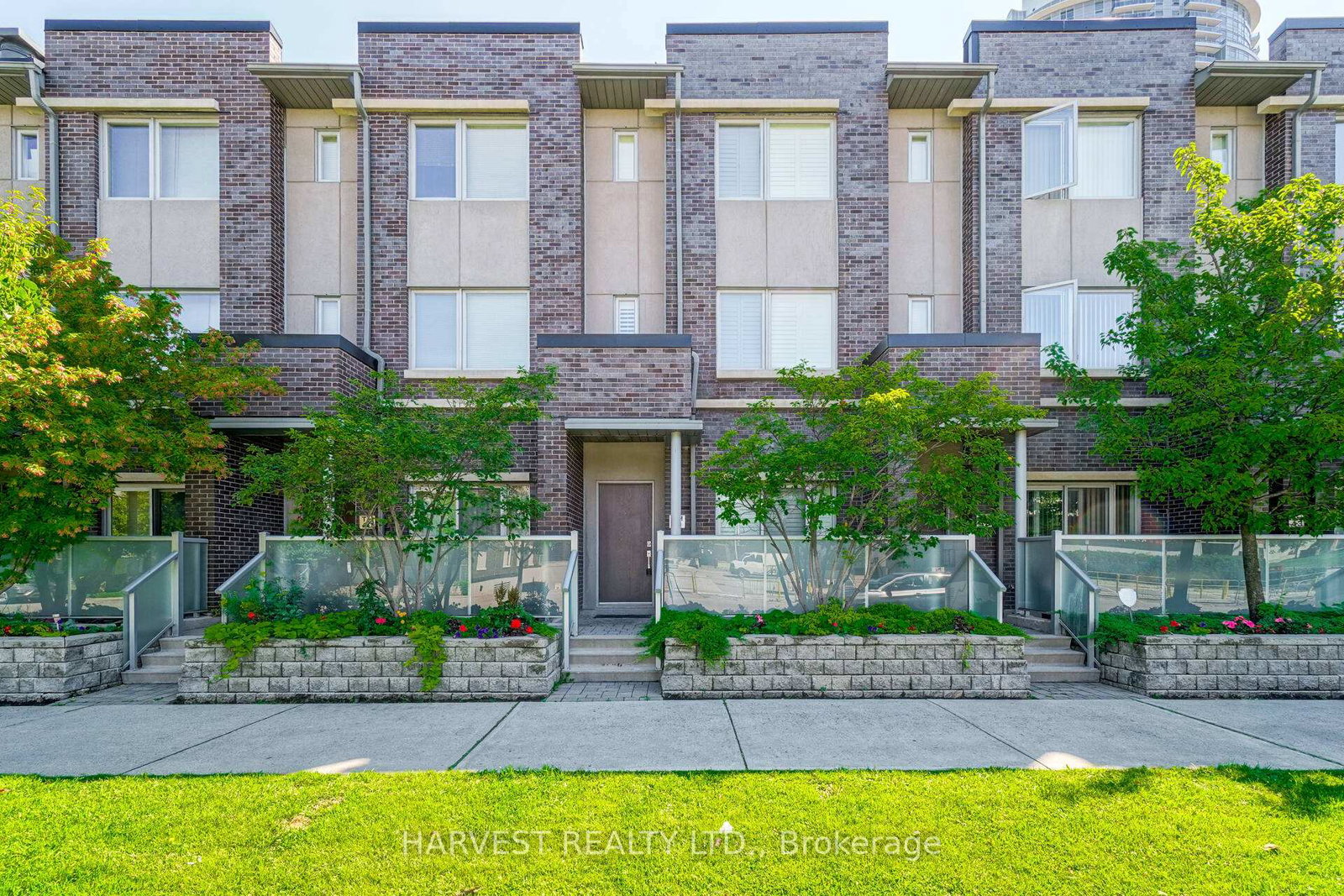 330-village-green-square-scarborough-ontario-e13105802
