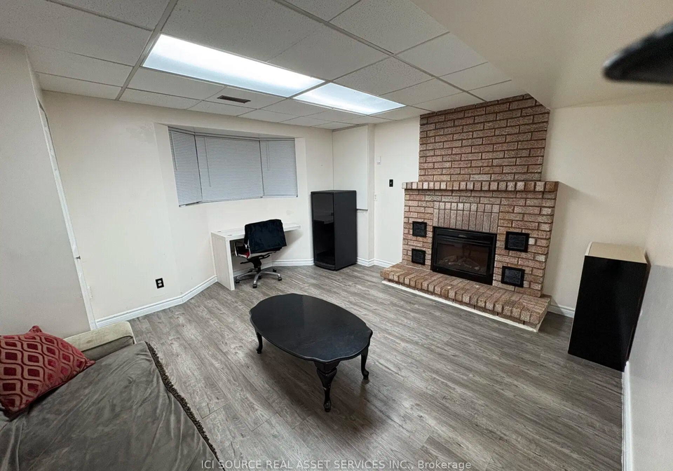 23-broadbridge-drive-scarborough-ontario-e13107010
