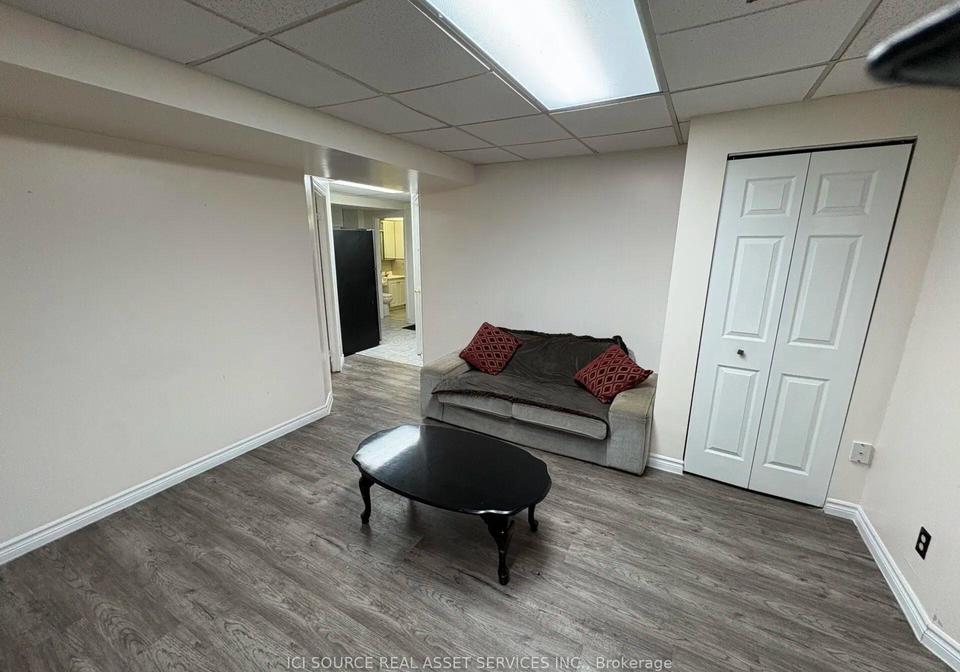 23-broadbridge-drive-scarborough-ontario-e13107010
