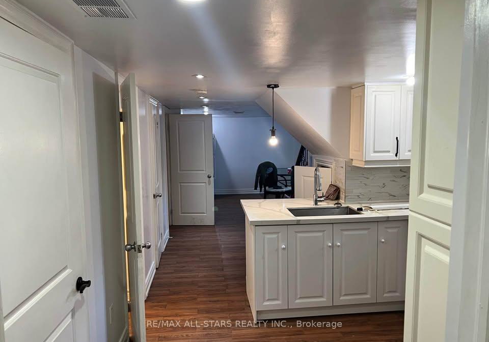 12-rossander-court-scarborough-ontario-e13107094