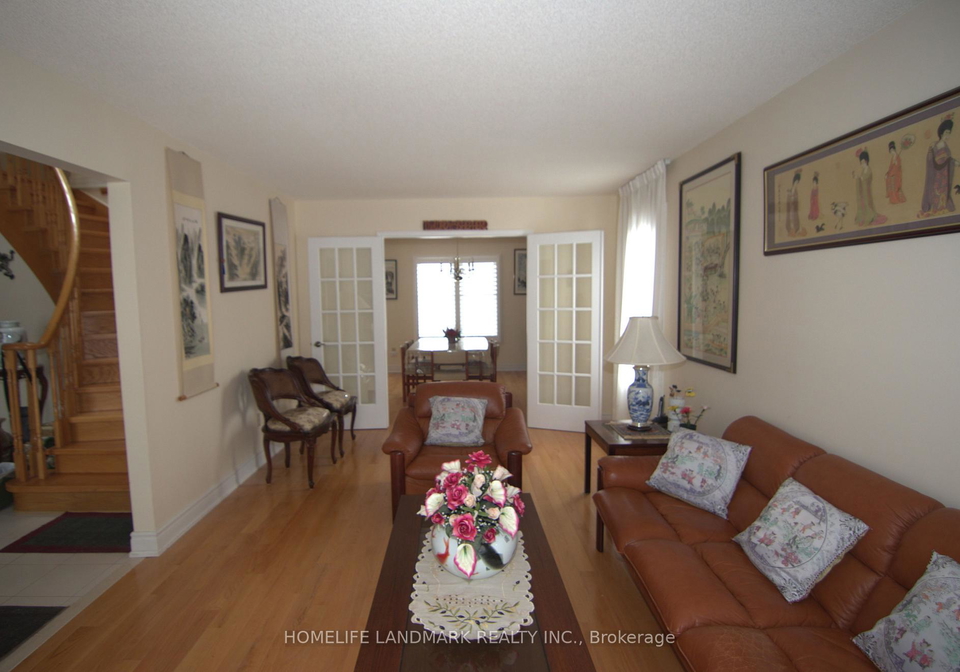144-canongate-trail-scarborough-ontario-e13107310