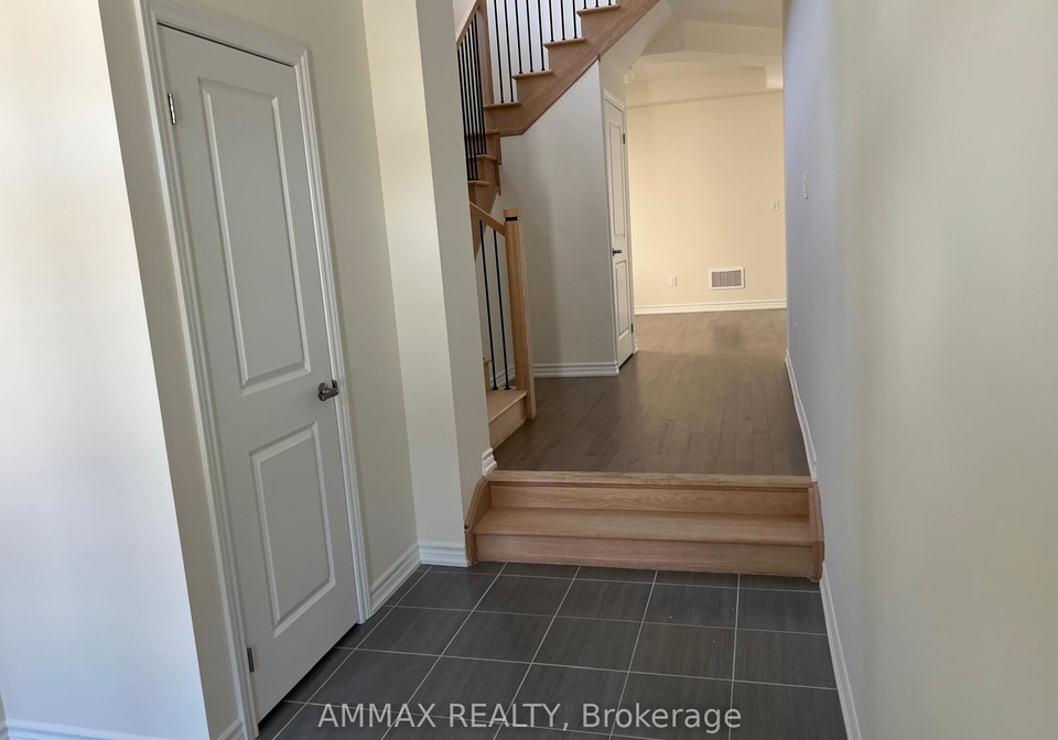 2990-zenith-parkway-pickering-ontario-e13107646