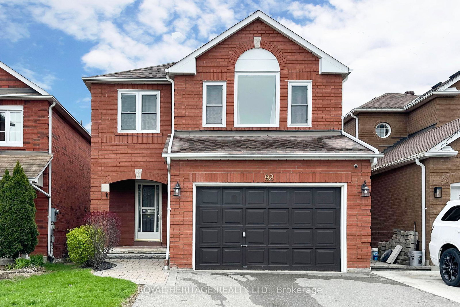 92-booth-crescent-ajax-ontario-e13107930