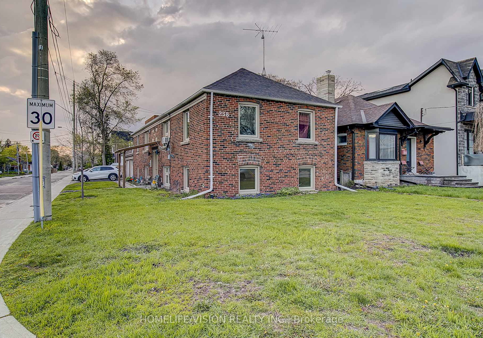 238-glebemount-avenue-east-york-ontario-e13107942