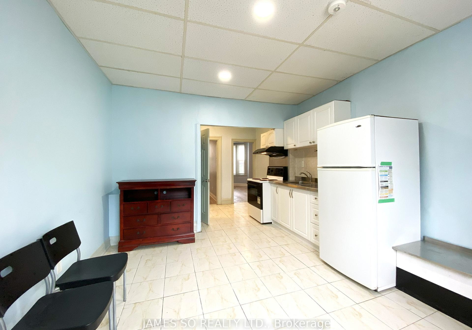 293-broadview-avenue-toronto-ontario-e13108046