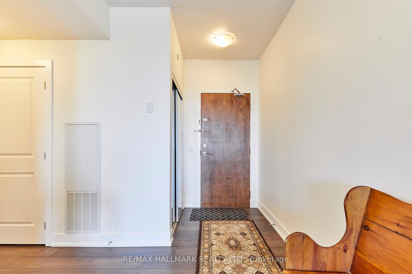 1215-bayly-street-pickering-ontario-e13108056