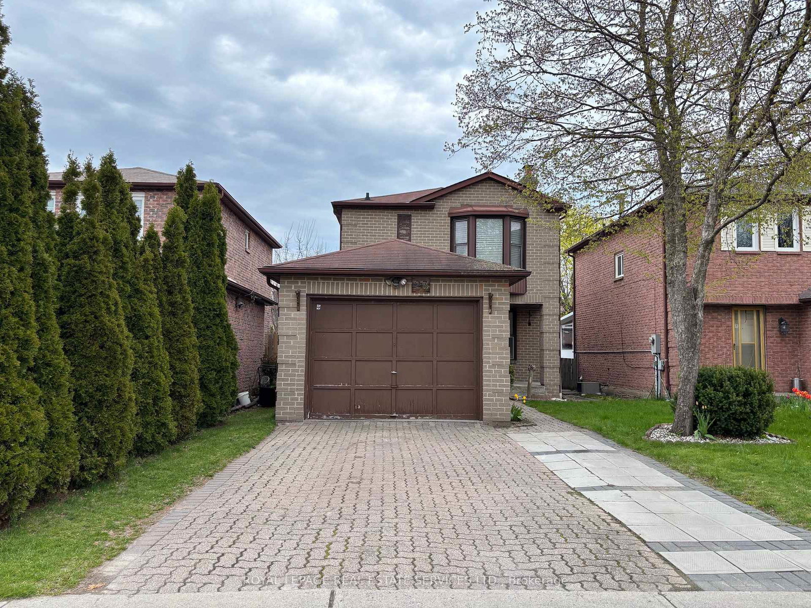 23-stockbridge-crescent-ajax-ontario-e13108638