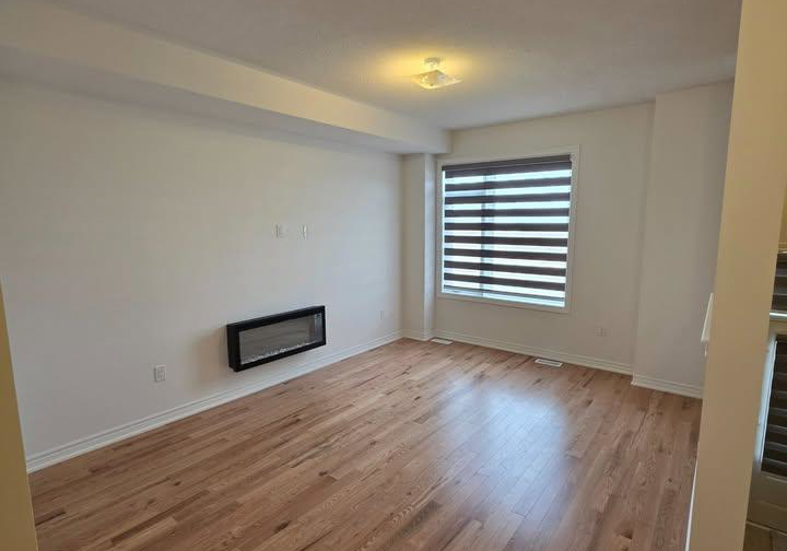 2892-peter-mathews-drive-pickering-ontario-e13108850