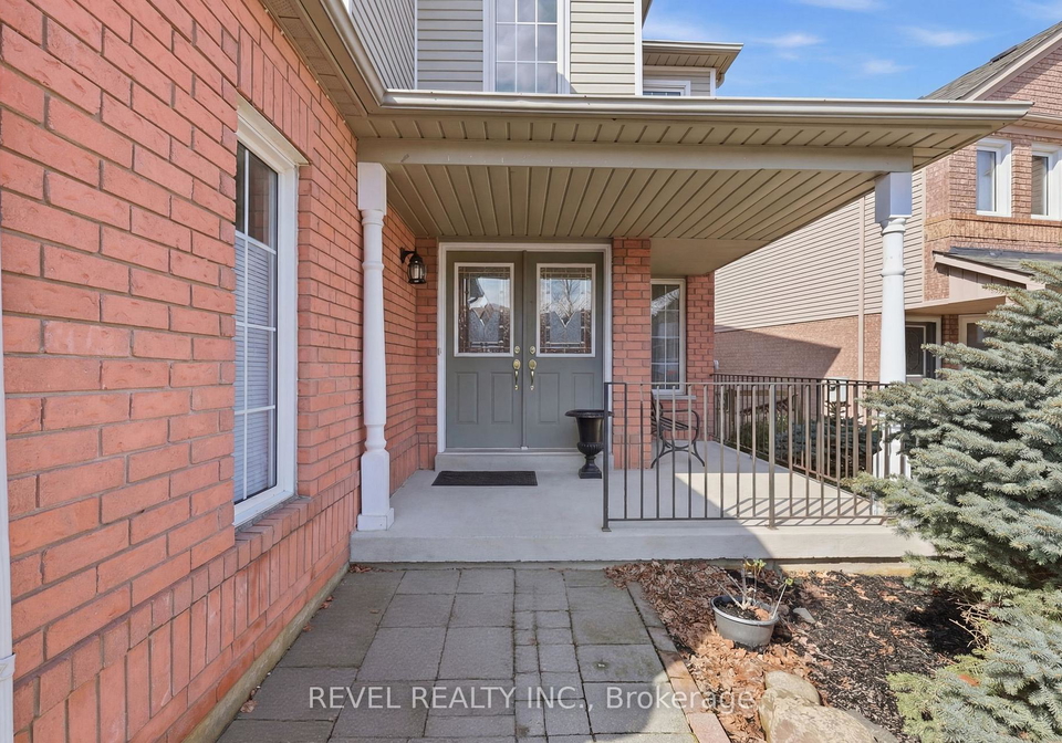 116-hibbard-drive-ajax-ontario-e13109576
