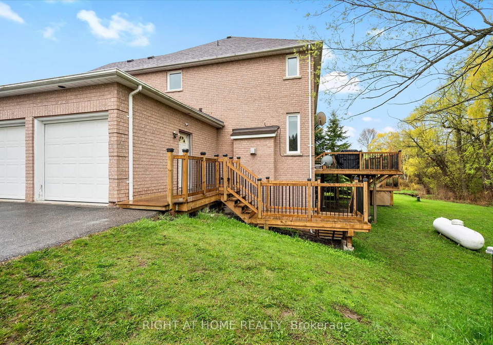5730-halls-road-n-whitby-ontario-e13109622