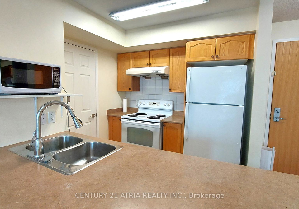 68-grangeway-avenue-scarborough-ontario-e13109886