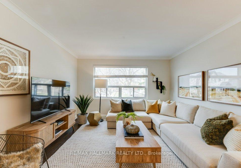 225-woodville-avenue-east-york-ontario-e13109918