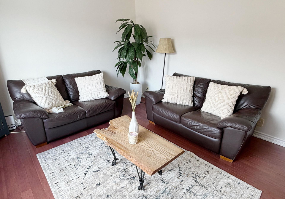 33-mystic-avenue-scarborough-ontario-e13109988