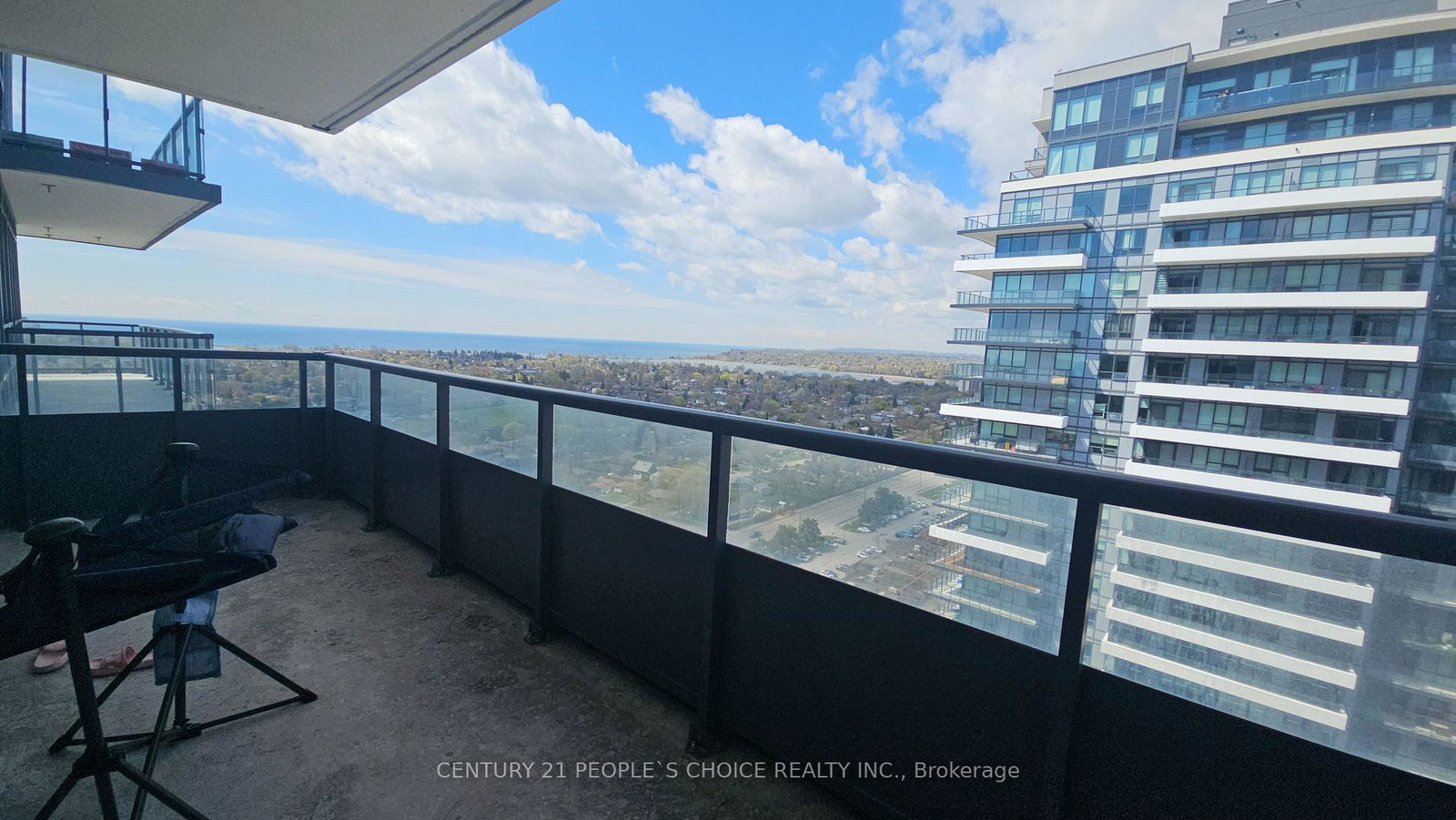1455-celebration-drive-pickering-ontario-e13110128