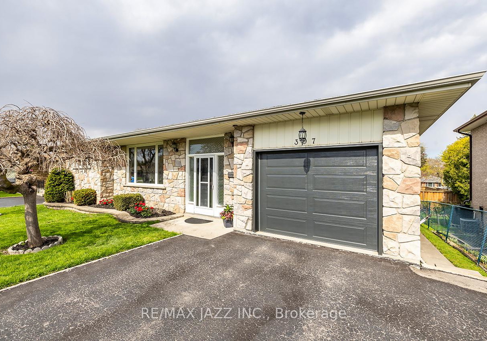 397-fairlawn-street-oshawa-ontario-e13110356