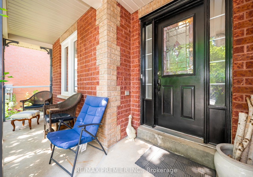33-watford-street-whitby-ontario-e13110608
