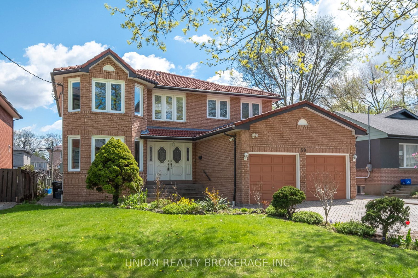 39-buena-vista-avenue-scarborough-ontario-e13110612