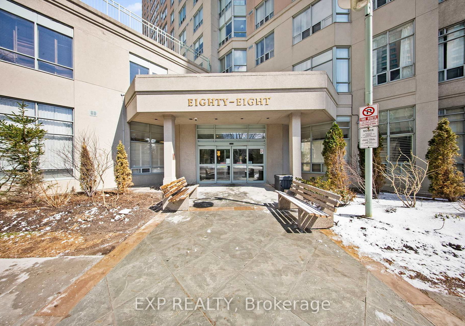 88-corporate-drive-scarborough-ontario-e13111092