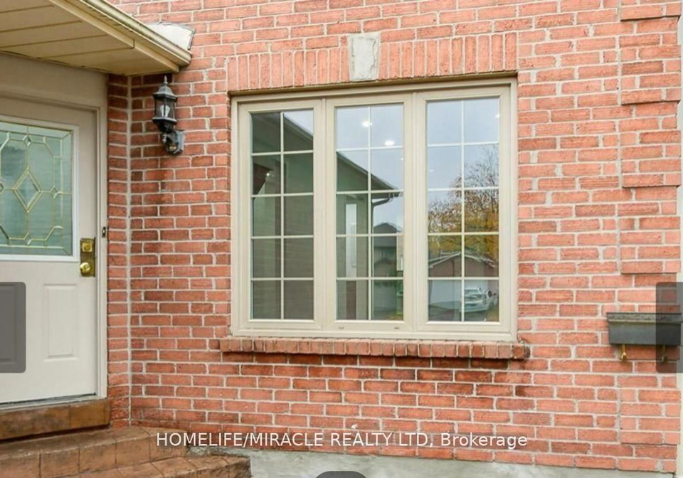 204-delaney-drive-ajax-ontario-e13112040