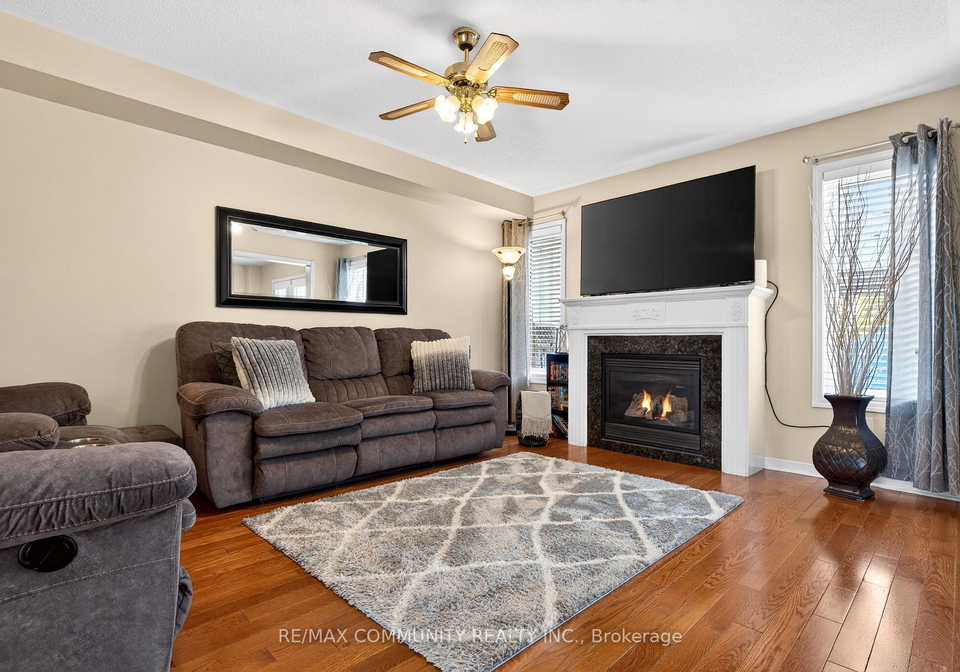 1210-meath-drive-oshawa-ontario-e13112396
