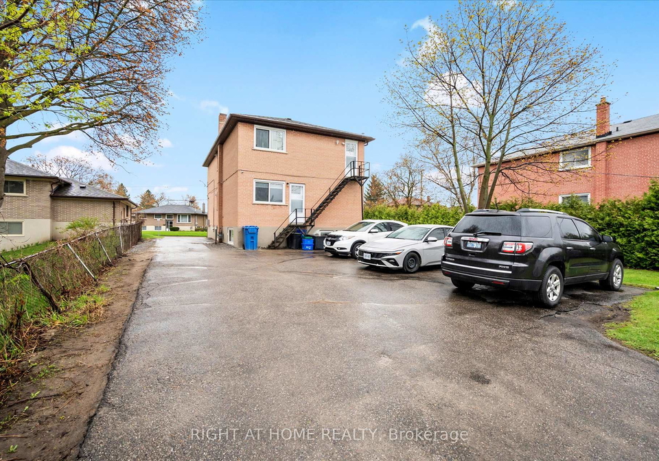 606-lansdowne-drive-oshawa-ontario-e13112722