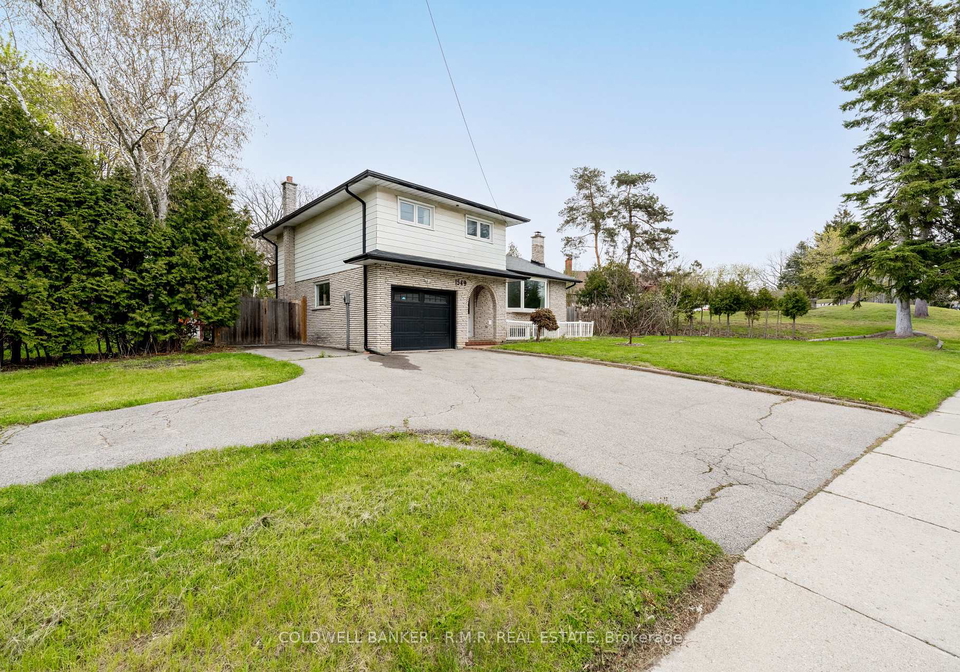 1549-simcoe-street-n-oshawa-ontario-e13113336