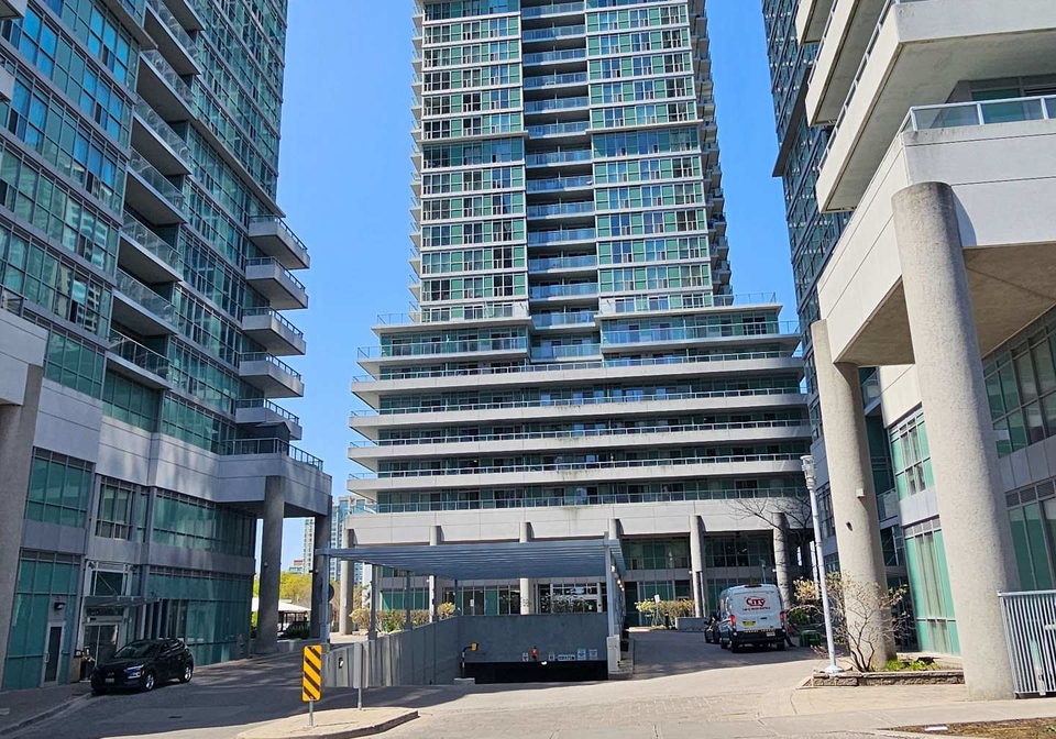 60-town-centre-court-scarborough-ontario-e13113386