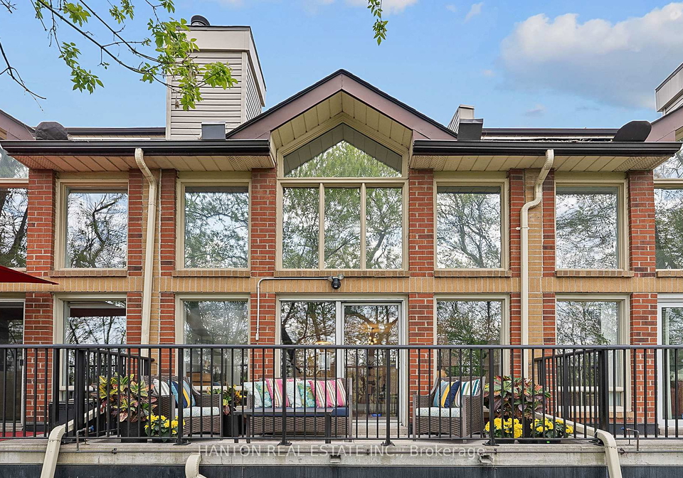 18-doncrest-road-east-york-ontario-e13114744
