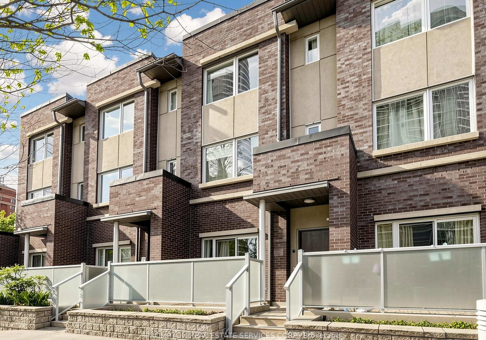 330-village-green-square-scarborough-ontario-e13115024