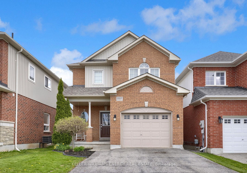 1307-macinally-court-oshawa-ontario-e13115686