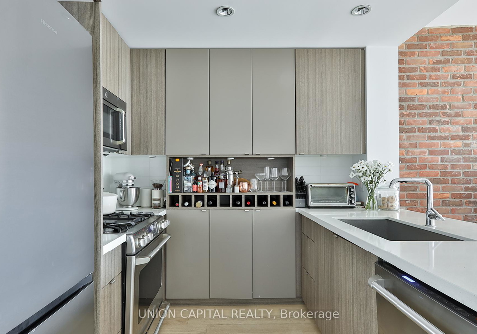 88-colgate-avenue-toronto-ontario-e13115690