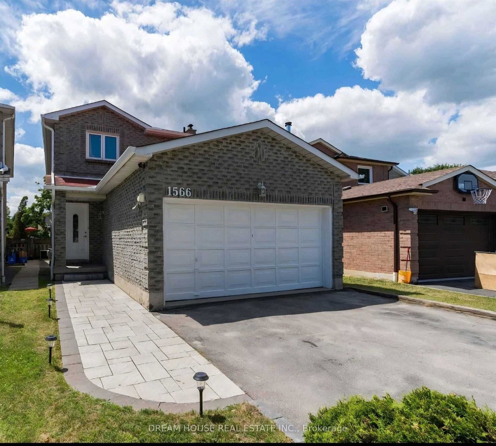 1566-marshcourt-drive-pickering-ontario-e13116382