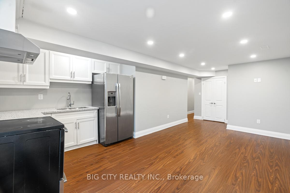 465a-cosburn-avenue-east-york-ontario-e13116398