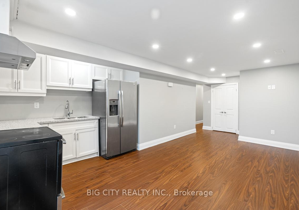 465a-cosburn-avenue-east-york-ontario-e13116398