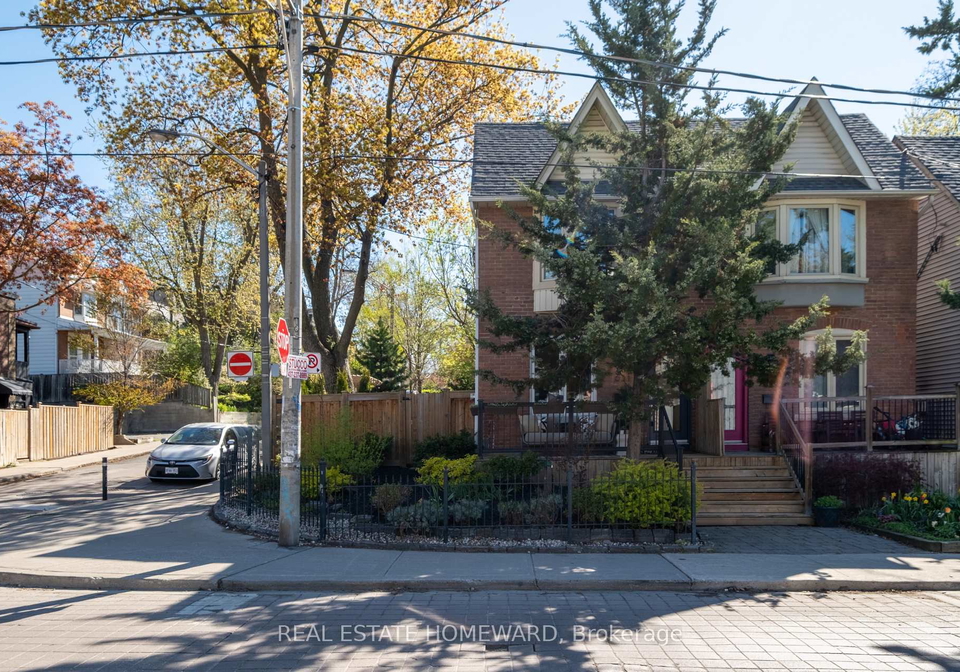 631-logan-avenue-toronto-ontario-e13116990
