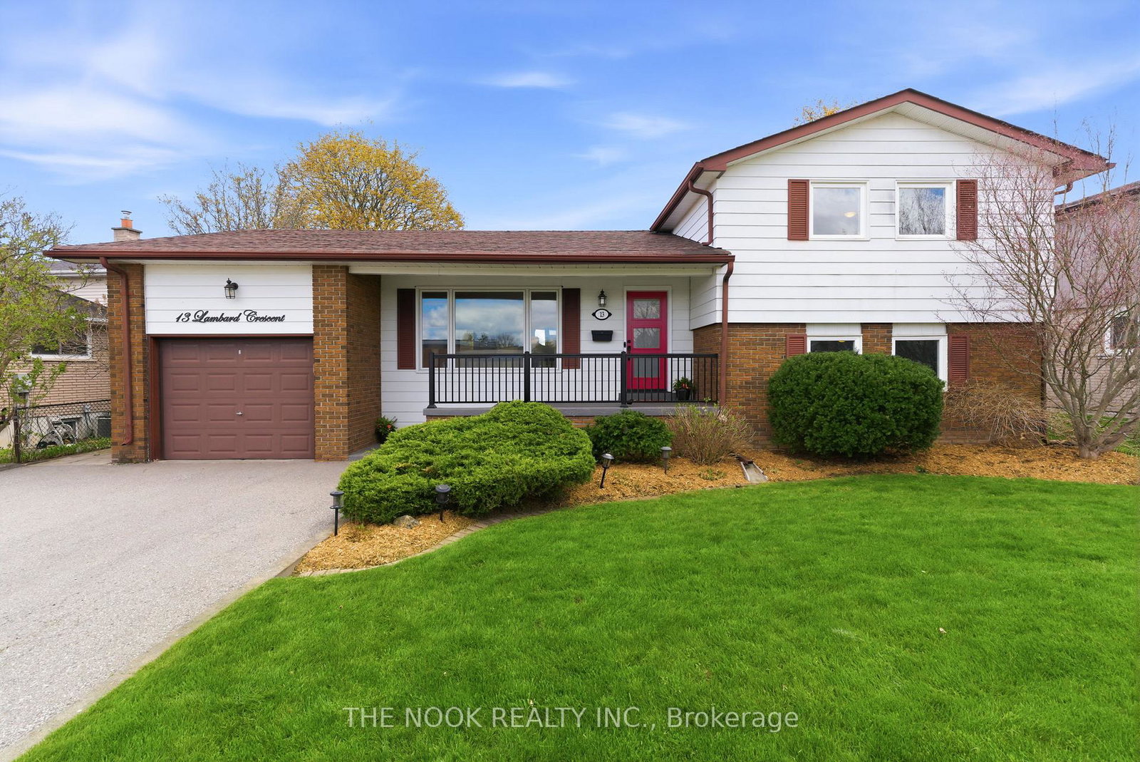 13-lambard-crescent-ajax-ontario-e13117072