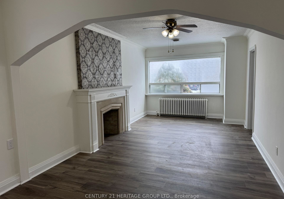 24-hutton-avenue-east-york-ontario-e13117242