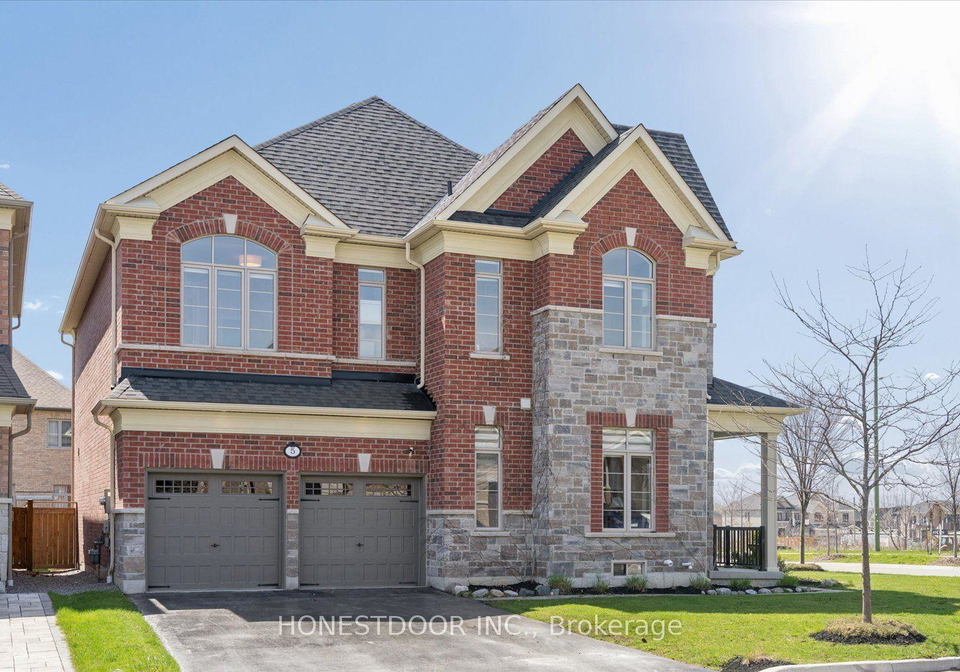 5-blenheim-circle-whitby-ontario-e13117292
