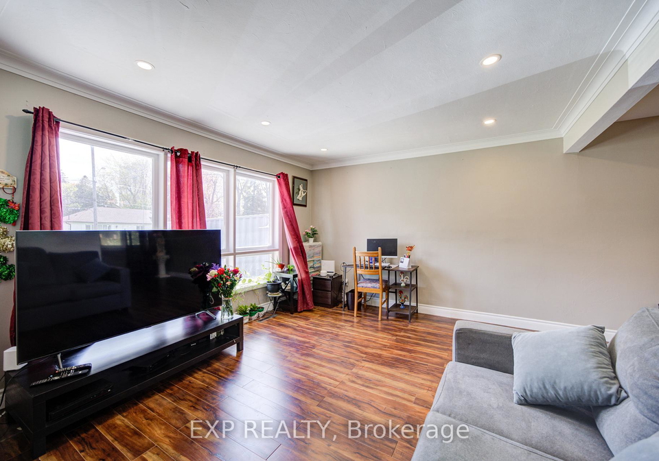 95-reidmount-avenue-e-scarborough-ontario-e13117296