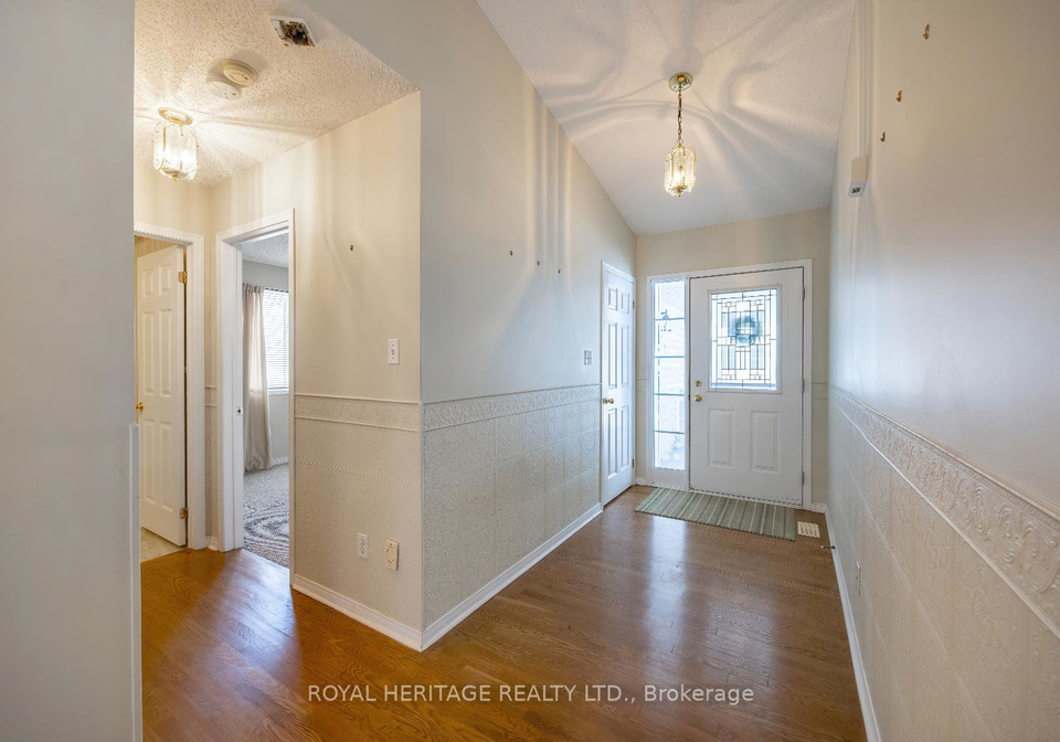 118-bluffs-road-clarington-ontario-e13117368