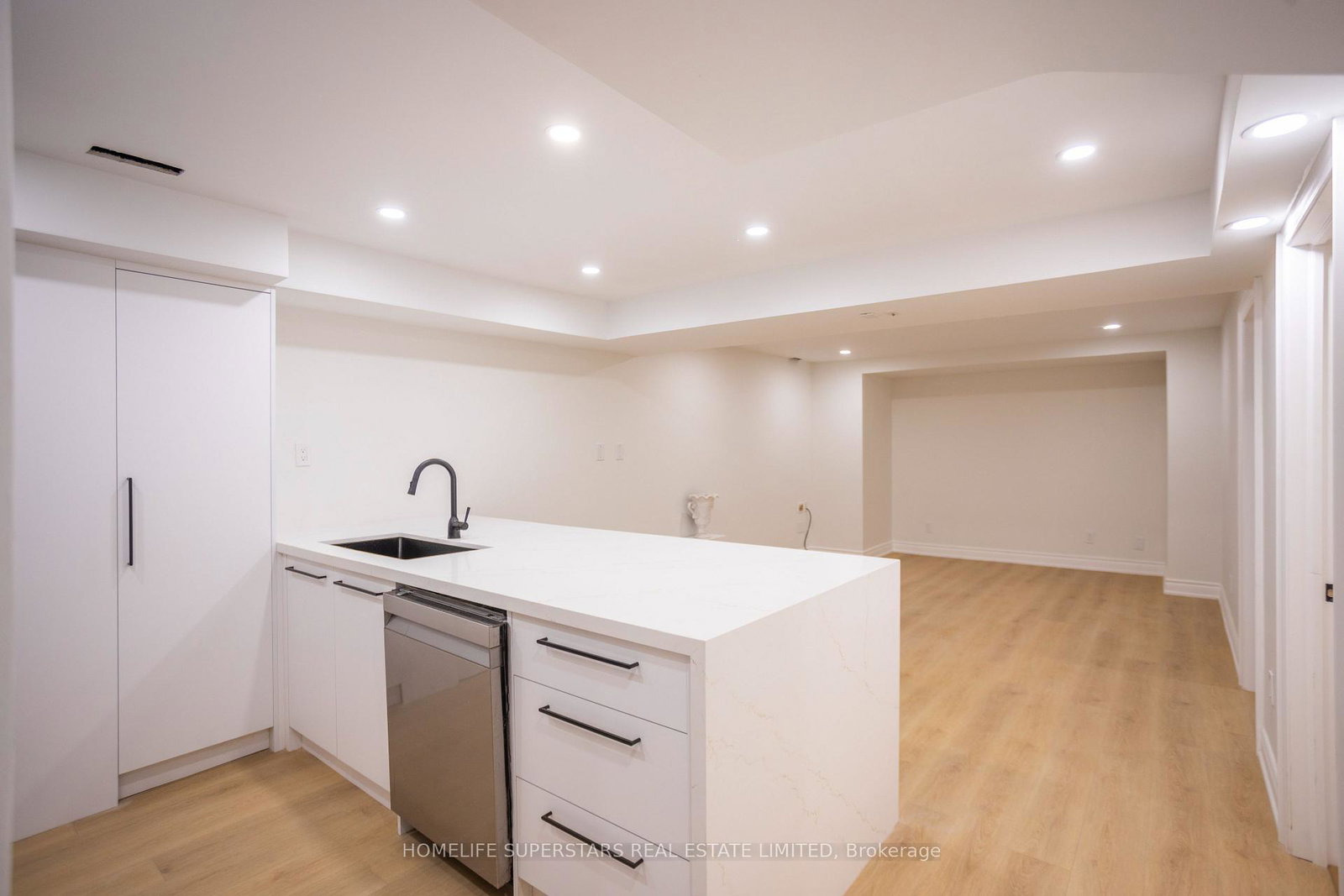 57-mikayla-crescent-whitby-ontario-e13117434