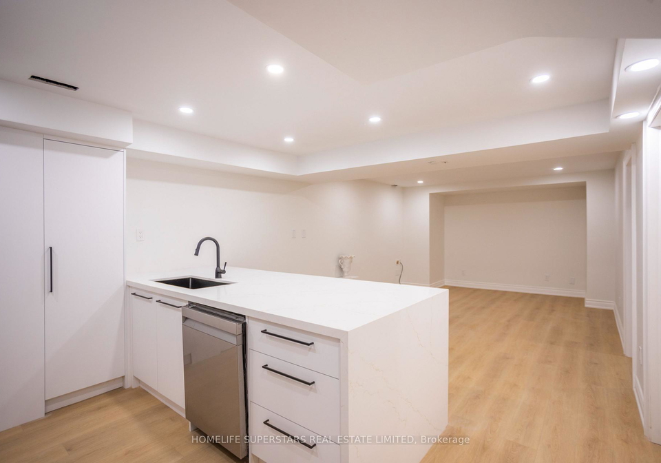 57-mikayla-crescent-whitby-ontario-e13117434